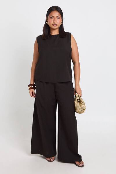  Boohoo Plus Boxy Linen Look Vest Top And Wide Leg Trouser, Black 