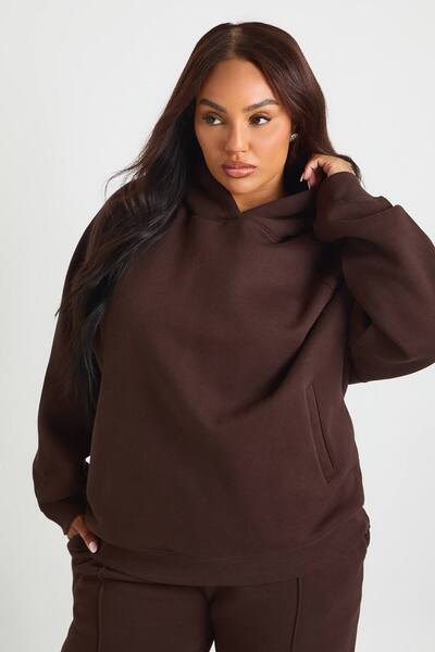  Boohoo Plus Core Basic Raglan Seam Oversized Hoodie, Chocolate 