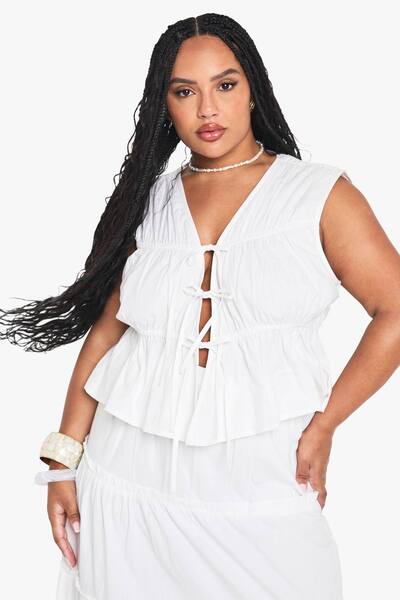  Boohoo Plus Cotton Tie Front Waistcoat, White 