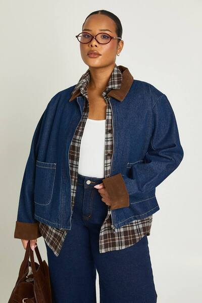  Boohoo Plus Denim Barn Jacket, Rinse 