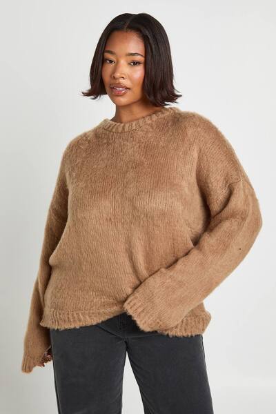  Boohoo Plus Fluffy Crew Neck Oversized Jumper, Taupe 