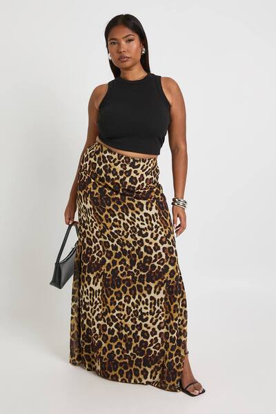  Boohoo Plus Leopard Print Woven Maxi Skirt 