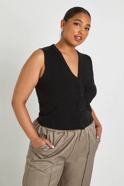  Boohoo Plus Lightweight Button Through Waistcoat, Black 