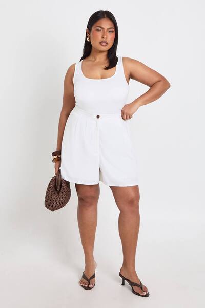  Boohoo Plus Linen Tailored Longline Short, Ivory 