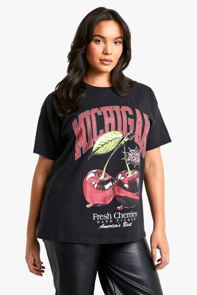  Boohoo Plus Michigan Cherry Oversized T-shirt, Black 