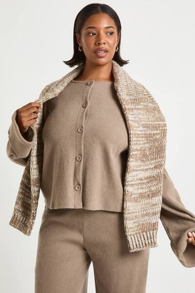  Boohoo Plus Oversized Brushed Rib Cardigan Sweater, Mushroom 
