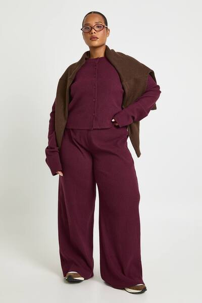  Boohoo Plus Ribbed Wide Leg Trouser, Burgundy 
