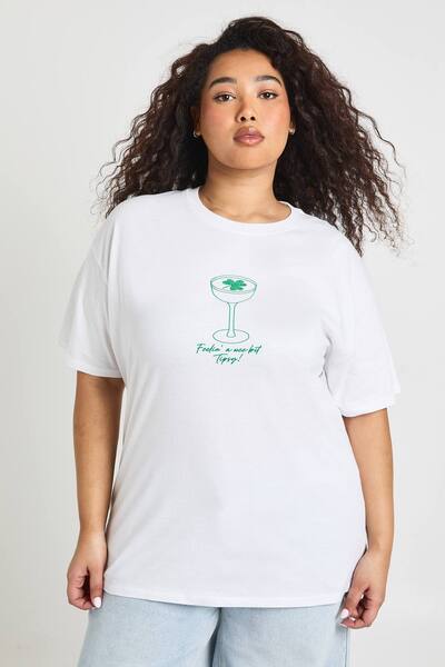  Boohoo Plus St Patricks Shamrock Cocktail T-shirt, White 