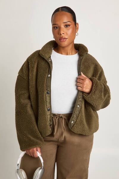  Boohoo Plus Teddy Fur Jacket, Khaki 