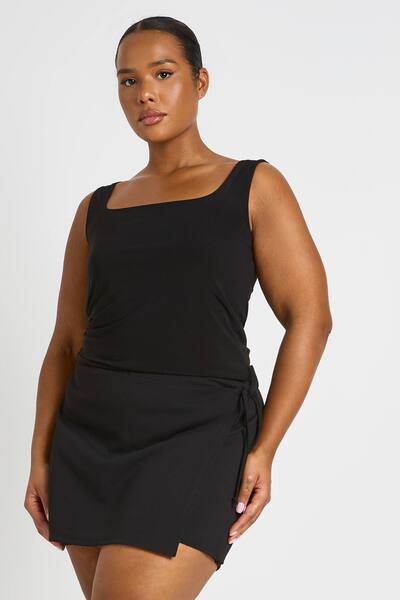  Boohoo Plus Wrap Detail Skort, Black 