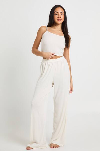  Boohoo Pointelle Cami And Wide Leg Trouser Pyjama Set, Beige 