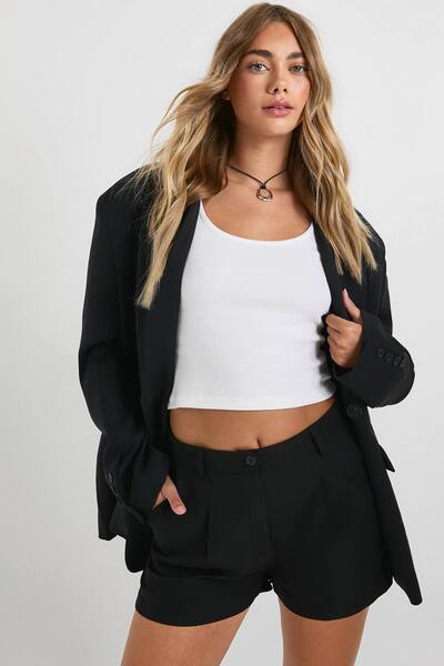  Boohoo Woven Pleated Short, Black 