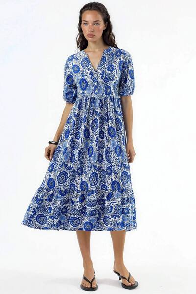  Busem Floral Crepe Midi Dress With Three Quarter Sleeves, Mid Blue 