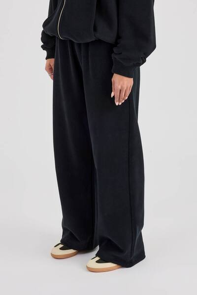  Cernucci C Embroidered Wide Leg Jogger - Black 