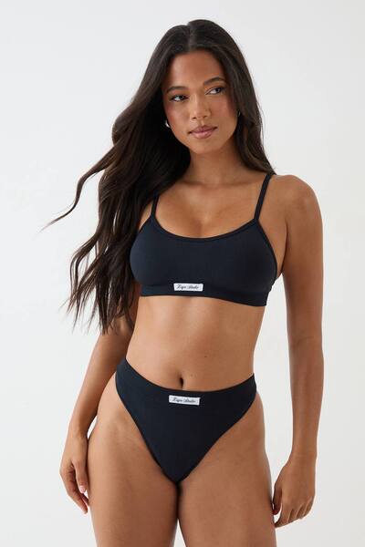  Dsgn Studio Dsgn Studio Seamless Scoop Neck Bralette And Thong Lingerie Set, Black 