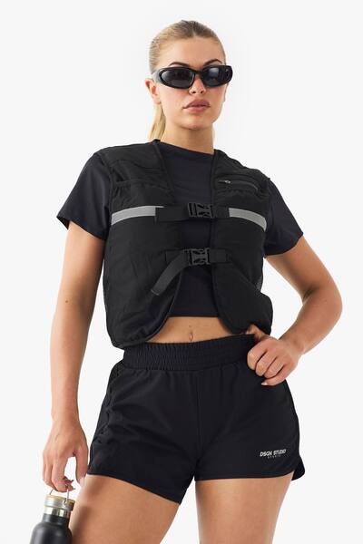 Dsgn Studio Dsgn Studio Sport Hydration Vest, Black 
