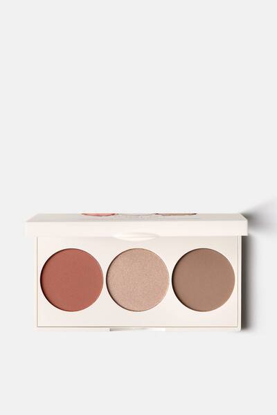  Inglot Playinn Glow On Point Face Makeup Palette 