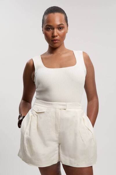  Karenmillen Plus Size Viscose Linen Woven Pocket Detail Short, White 