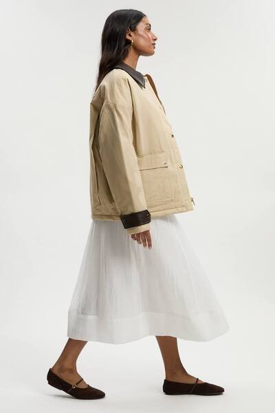  Karenmillen Quilted Contrast Collar Barn Jacket, Camel 