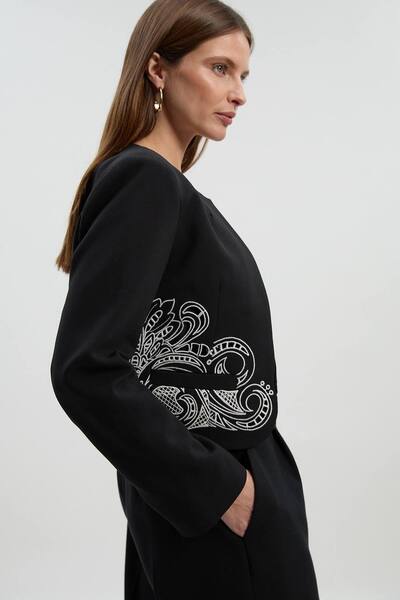  Karenmillen Tailored Cutwork Detail Collarless Jacket, Black 