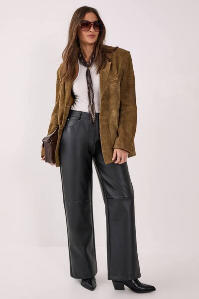  Nastygal Essentials Faux Leather Trouser, Black 