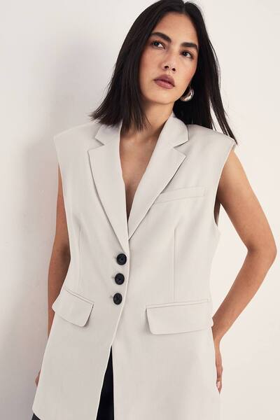  Nastygal Tailored Sleeveless Button Front Blazer, Ecru 