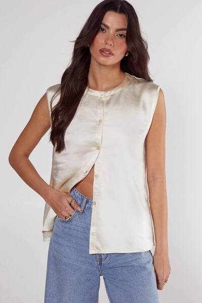  Nastygal Textured Satin Button Through Collarless Vest, Champagne 