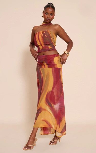  Prettylittlething Abstract Printed Chiffon Ruched Maxi Skirt 