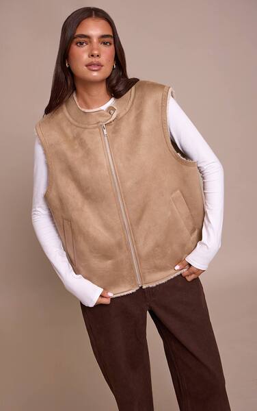  Prettylittlething Beige Borg Lining Faux Suede Gilet 