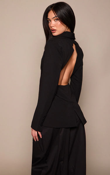  Prettylittlething Black Backless Fitted Blazer 