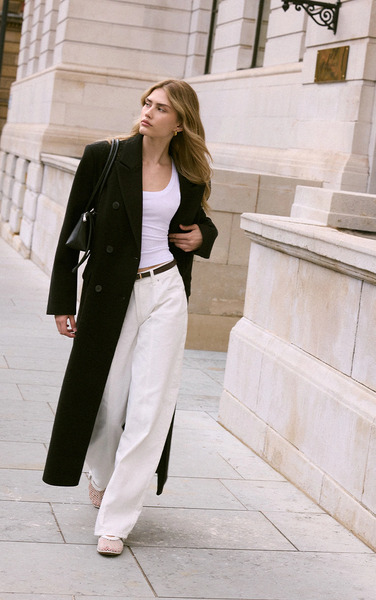  Prettylittlething Black Double Breasted Oversized Style Structured Coat 