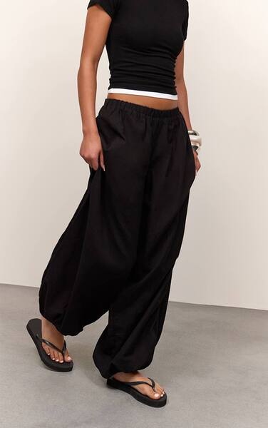  Prettylittlething Black Havaianas Slim Flatform 