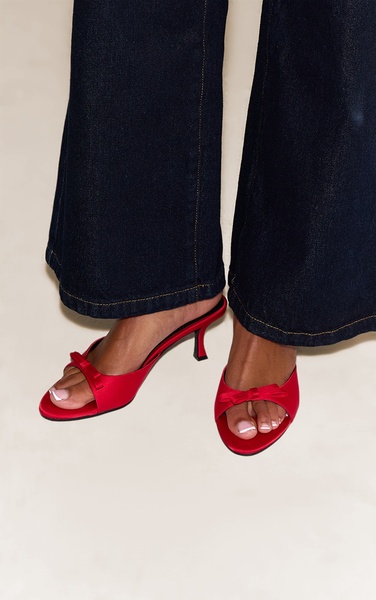  Prettylittlething Bright Red Satin Round Toe Bow Strap Low Heel Open Toe Mules 