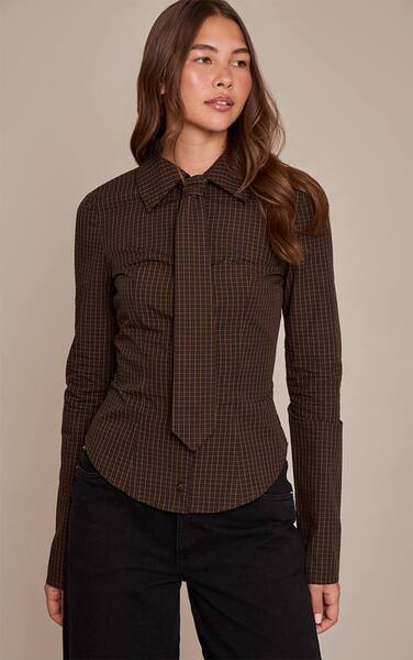  Prettylittlething Brown Check Tie Detail Fitted Shirt 
