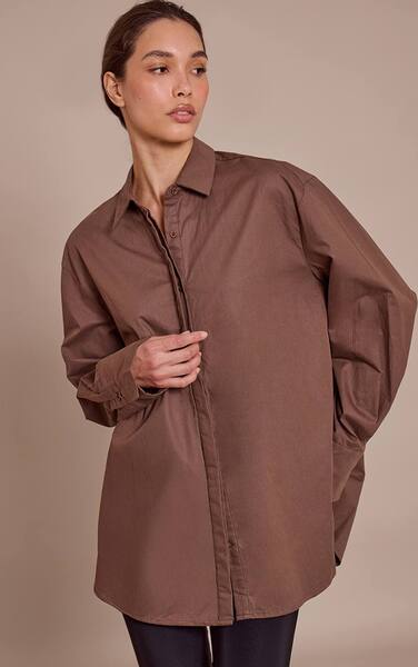 Prettylittlething Brown Cotton Oversized Cuff Shirt 