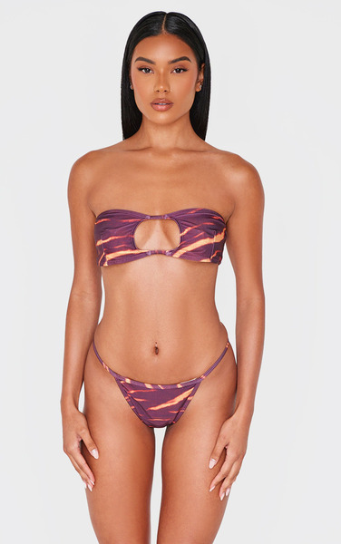  Prettylittlething Burgundy Abstract Print Bandeau Cut Out Bikini Top 
