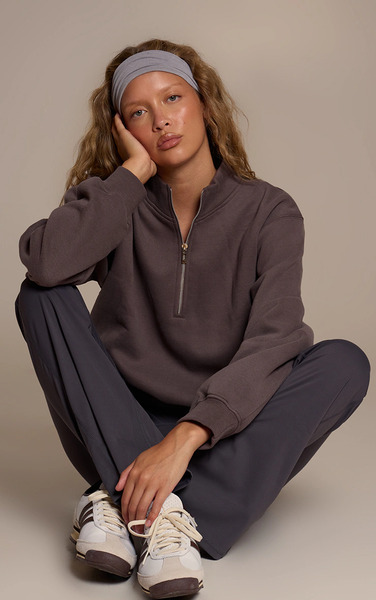  Prettylittlething Charcoal Quarter Zip Sweatshirt 