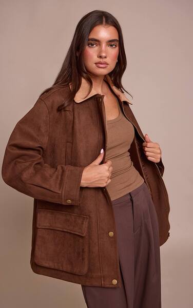  Prettylittlething Chocolate Oversized Pocket Detail Contrast Collar Jacket 