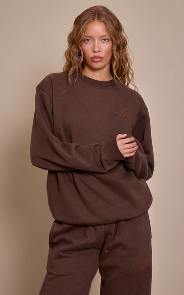  Prettylittlething Chocolate Plt Sports Society Oversized Pull Over Sweatshirt 