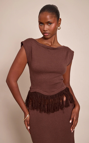  Prettylittlething Chocolate Sleeveless Loop Knit Top 