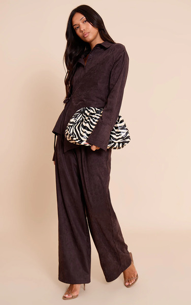  Prettylittlething Chocolate Suede Straight Leg Trouser 