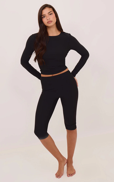  Prettylittlething Coal Polyamide Capris 