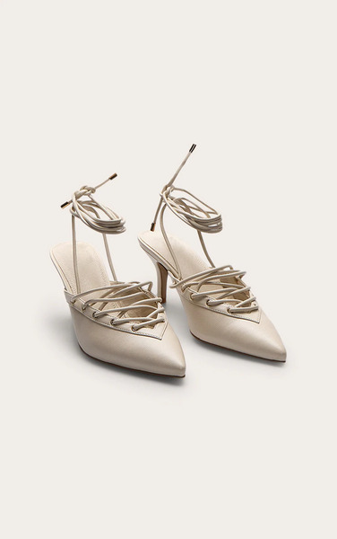  Prettylittlething Cream Lace Up Mule Courts 
