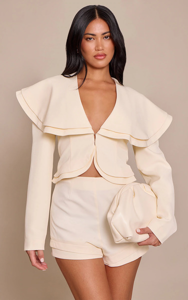  Prettylittlething Cream Woven Tailored Oversized Playsuit 