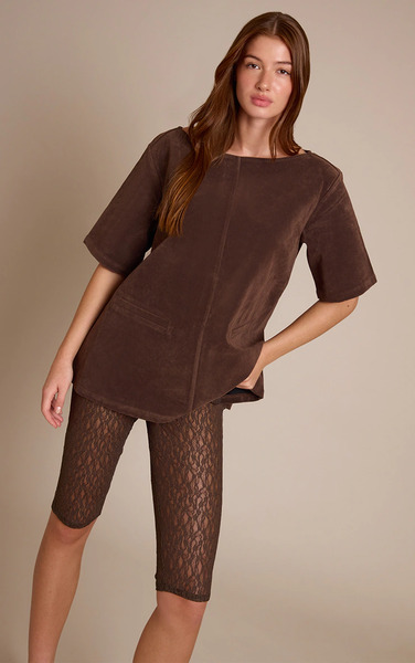  Prettylittlething Dark Chocolate Faux Suede Oversized Boxy Detail Structured Top 