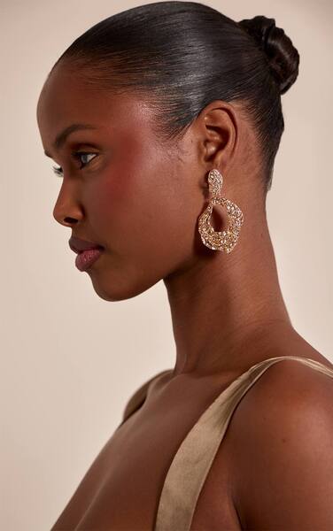  Prettylittlething Gold Molten Textured Door Knocker Earrings 