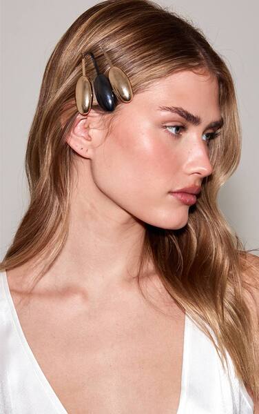  Prettylittlething Gold Pebble Hair Slides 