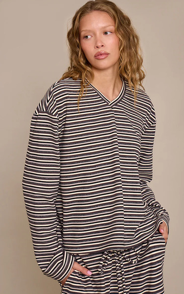  Prettylittlething Grey Striped Soft Fleece V Neck Sweatshirt 