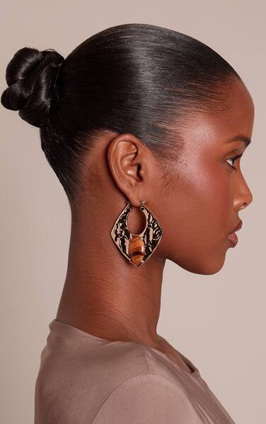  Prettylittlething Hammered Tiger Eye Abstract Statement Earrings, Gold 