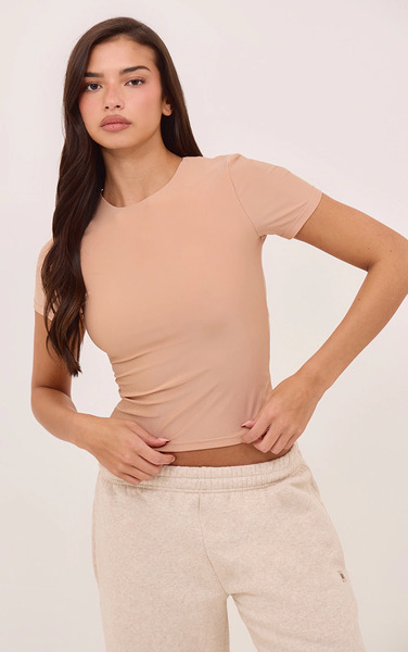  Prettylittlething Latte Polyamide Longline T- Shirt 